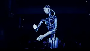 VIDEO. Orchestră simfonică, dirijată de un robot. „E o metaforă a relaţiilor dintre oameni şi tehnologie”