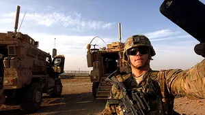 Armata acestui stat vrea să interzică militarilor să-şi facă SELFIE-uri pentru a preveni dezvăluirea poziţiei