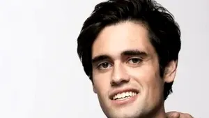 Fiul regizorului Rob Reiner, acuzat de uciderea părinților, a apărut pentru prima dată în instanță