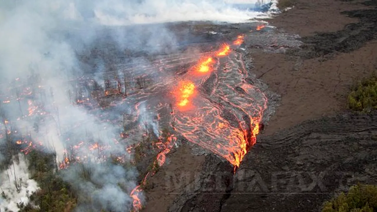 ALERTĂ portocalie declanşată după erupţia unui vulcan în Guatemala