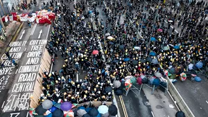 China solicită Congresului Statelor Unite să nu mai încerce să întervină în criza din Hong Kong