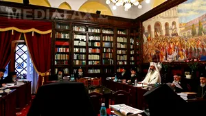 Sfântul Sinod solicită Parlamentului şi Guvernului amânarea intrării în vigoare a legii cimitirelor