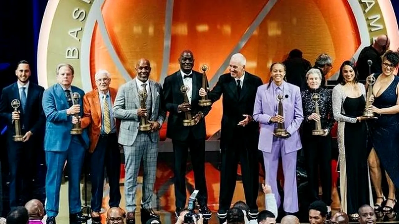 Hall of Fame 2024: „clasa” are 13 legende, cu Vince Carter şi cu Chauncey Billups în prima bancă
