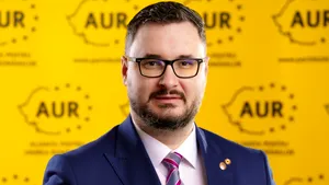 VIDEO Scandal fără precedent în Parlament: Dan Tănasă (AUR) l-a înjurat pe Ionuţ Moşteanu (USR)