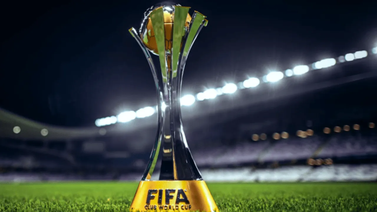 Cupa Mondială a Cluburilor. Avem grupele: PSG cu Atletico Madrid şi Botafogo. Messi evită grupele grele. Boca Juniors cu Bayern Muchen în grupă