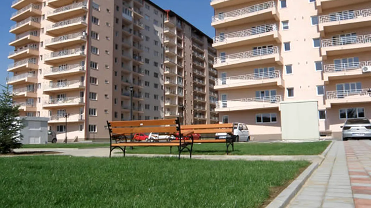 Câştigătorii apartamentelor de la OTV riscă să fie evacuaţi