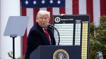 EXTERNE Donald Trump amenință Minnesota cu o lege care permite intervenția armatei