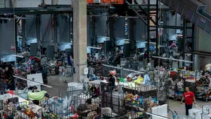 Este posibil să rămânem fără magazine de produse second-hand / Proiectul de OUG al Ministerului Mediului privind produsele reutilizabile are cerințe „imposibil de pus în practică”