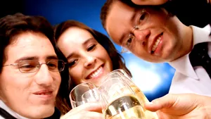 Românii fac schimb de parteneri. Cum a prins curentul swing în România?