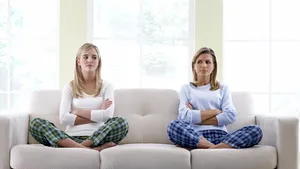 Adolescenţii, între şcoală şi viaţă - Între noi, părinţii – de vorbă cu Aurora Liiceanu şi 121.ro