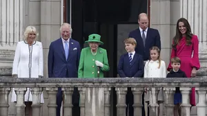 Prinţul William şi soţia lui, Kate, se mută din Londra. Vor locui mai aproape de regina Elisbaeta a II-a