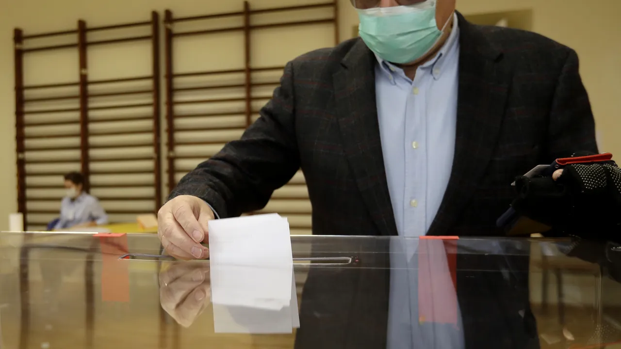 Alegeri locale 2020. S-au închis secţiile de votare. PREZENŢA LA VOT a fost de 46,02%. Situaţia în Bucureşti | LIVE UPDATE
