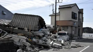 Supravieţuitorii cutremurului din Japonia trăiesc în condiţii insalubre şi fără apă curentă