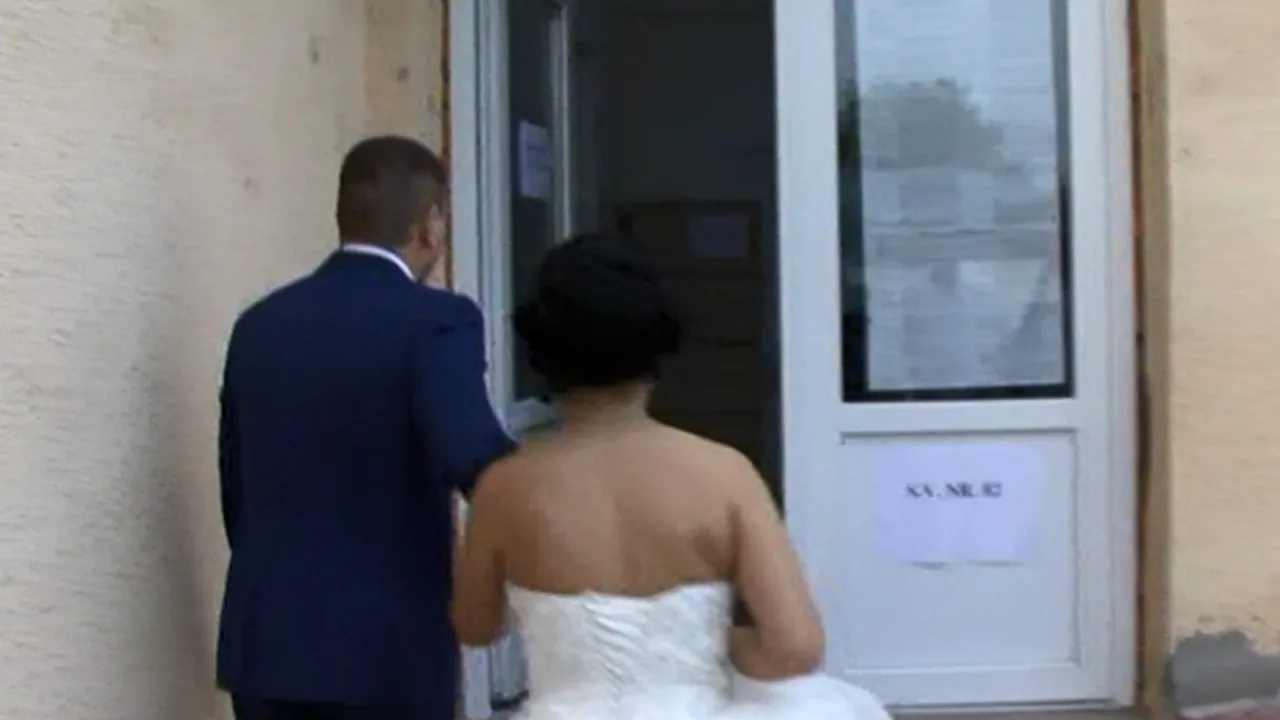 Anchetă în Alba, după ce 37 de persoane care au participat la o nuntă au ajuns la spital