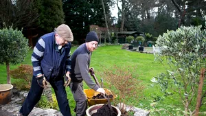 Un secretar de stat de la Ministerul Economiei spune câţi români s-ar afla, de fapt, în Marea Britanie: Vreo 450.000 sunt cu drept de muncă