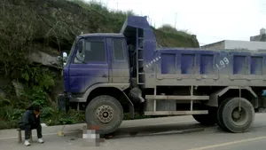 Un alt episod şocant în China: Un camion calcă un copil, apoi trece din nou peste el să se asigure că a murit