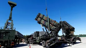 Componente ale sistemului de apărare aerian Patriot ajung în Slovacia