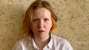 Daria Tarpova mărturiseşte atentatul comis împotriva bloggerului Vladen Tatarski. Ce i-au făcut autorităţile

