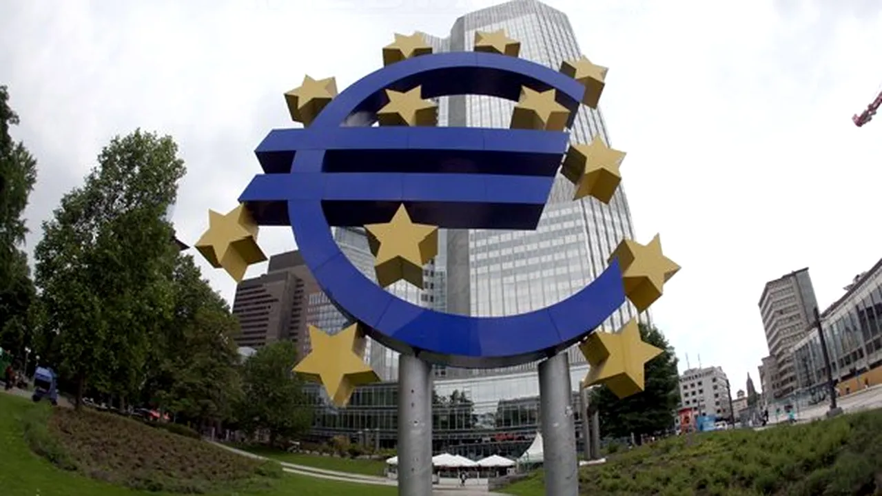 Banca Centrală Europeană a redus prognoza de creştere economică a zonei euro pentru anul viitor