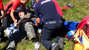 Bărbat rănit în Masivul Bucegi, preluat de un elicopter SMURD. Imagini din timpul operaţiunii de salvare - VIDEO