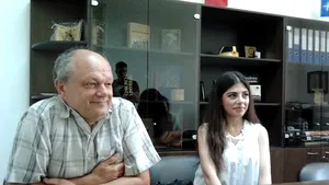 REPORTAJ: Singura elevă din Braşov care a luat 10 la bacalaureat vrea să devină designer vestimentar