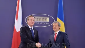 Premierul britanic David Cameron, aflat în prima sa vizită oficială la Bucureşti, s-a întâlnit cu Dacian Cioloş şi Klaus Iohannis - FOTO