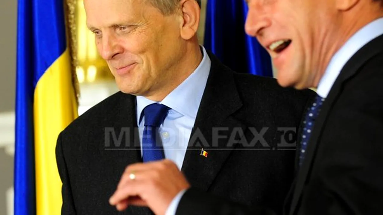 Blaga: Băsescu şi Stolojan ne-au învăţat ce înseamnă să treci peste orgolii şi mândrie pentru ţară