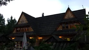 Stațiune montană din Polonia, luată cu asalt de turiști arabi. „Am preluat complet locul”, glumește un turist