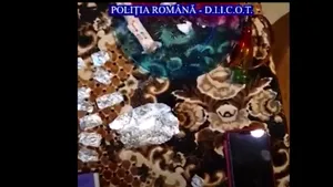 Droguri vândute în penitenciar chiar de gardian: le comercializa la preţuri duble