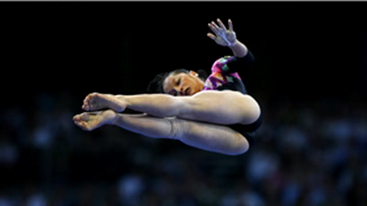 Patru medalii pentru gimnaştii români la Glasgow Grand Prix