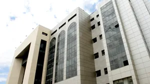 Vechiul şi noul sediu al Tribunalului Bucureşti, evacuate după o ameninţare cu bombă