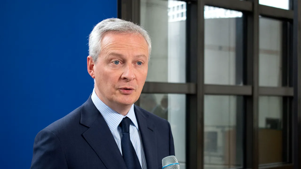 Ministrul francez de Finanţe: 