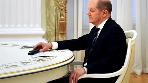 Olaf Scholz cere Rusiei că reducă presiunile militare asupra Ucrainei