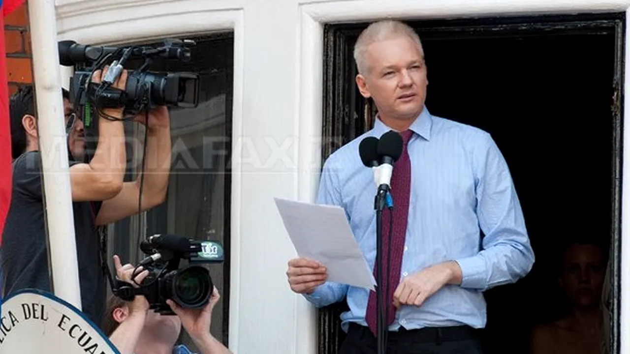 Un avocat al lui Julian Assange promite o 