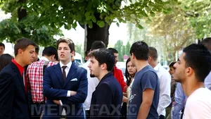 Peste 43.000 de absolvenţi, majoritatea de liceu, s-au înscris ca şomeri în iunie şi iulie