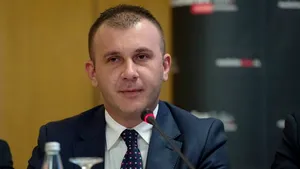 CONFERINŢA MEDIAFAX: Alin Mitrică (Ministerul Fondurilor Europene) - Ne gândim la soluţii pentru îmbunătăţirea legislaţiei privind finanţarea IMM