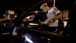 Şicanare în trafic în Braşov. Un şofer a ameninţat cu o armă falsă