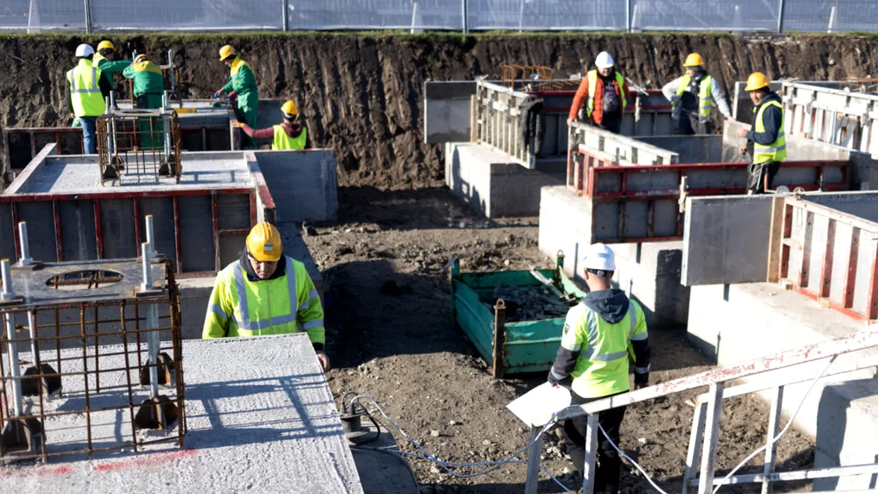 Băluță promite sală polivalentă în București, dar nu înainte de 2028