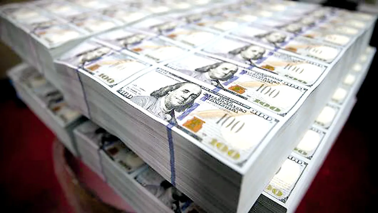 De vineri până marţi bogaţii lumii au pierdut 93 de miliarde de dolari