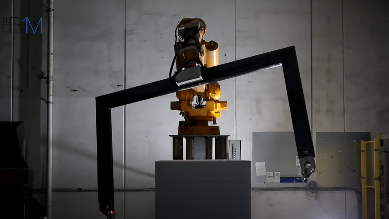 Roboţii se apucă de construit, iar rezultatele sunt spectaculoase