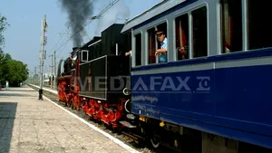 Ponta, contemplând o pictură cu locomotiva Trenului Regal: Să nu-mi ceară să o privatizez şi pe asta!