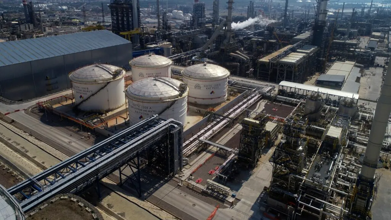 Prețul petrolului scade după ce Trump a anunțat progrese în negocierile cu Iranul