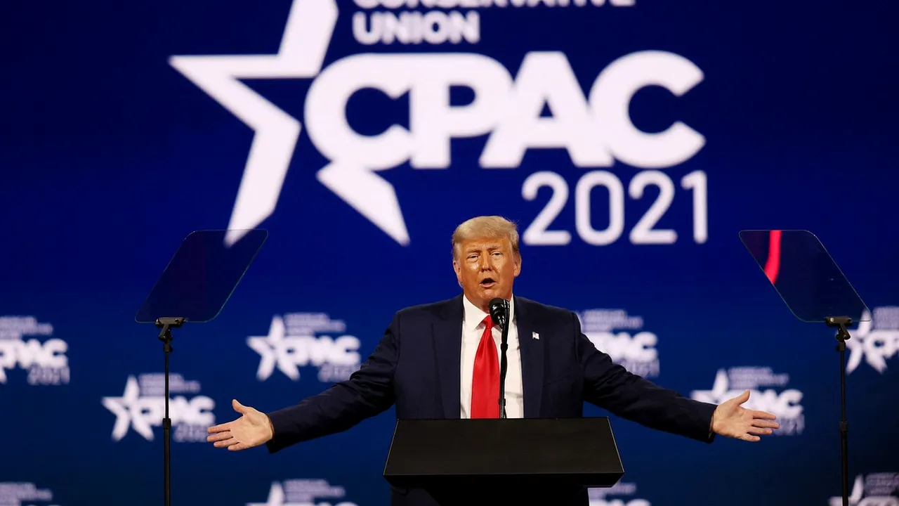 Donald Trump a ţinut primul discurs public de când a părăsit Casa Albă. Fostul preşedinte a lansat ideea că ar putea candida din nou în 2024