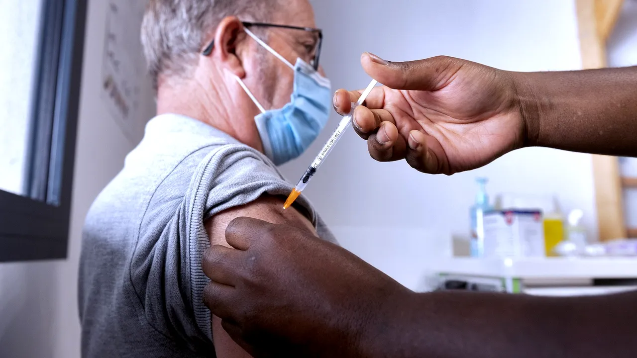 Campania de vaccinare 19 aprilie. LIVE UPDATE Numărul de persoane vaccinate în ultimele 24 de ore 