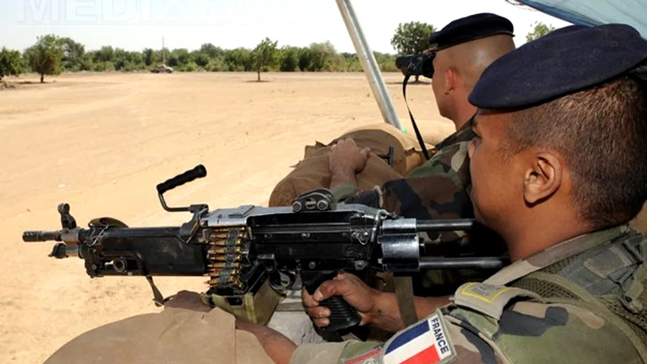 Armata franceză se confruntă cu un inamic mai puternic decât era aşteptat în Mali şi Somalia