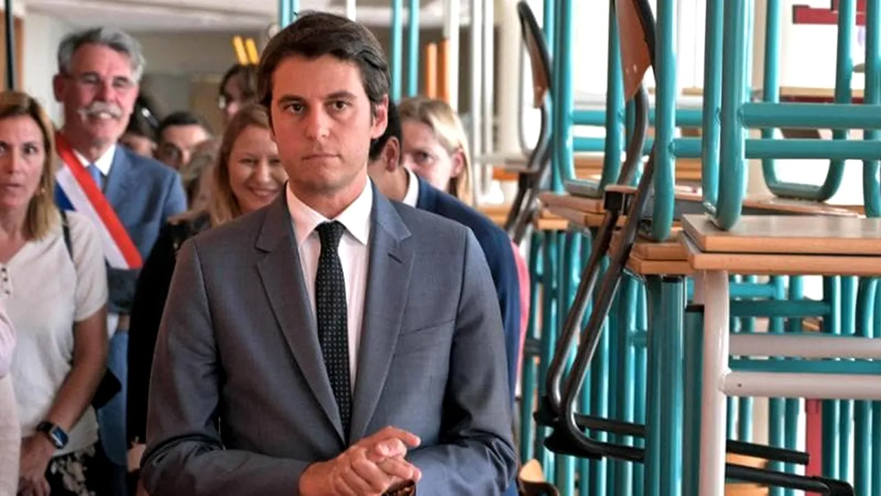 Franţa mizează pe viitor: Gabriel Attal a devenit cel mai tânăr premier din istoria ţării