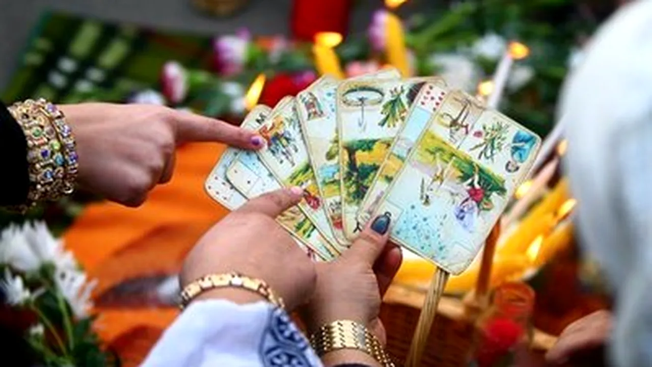 Romanian Senate Committee Rejects Draft Law On Fortune-Telling, Witchcraft