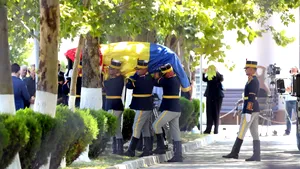 Nina Iliescu: Mulțumesc celor care au participat la funeraliile primului Președinte al României libere și democrate