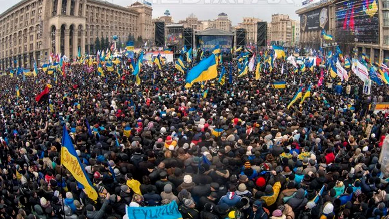 Uniunea Europeană şi Statele Unite elaborează un plan de asistenţă financiară pentru Ucraina