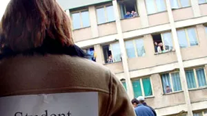 Studenţii ameninţă cu proteste dacă legea învăţământului superior trece